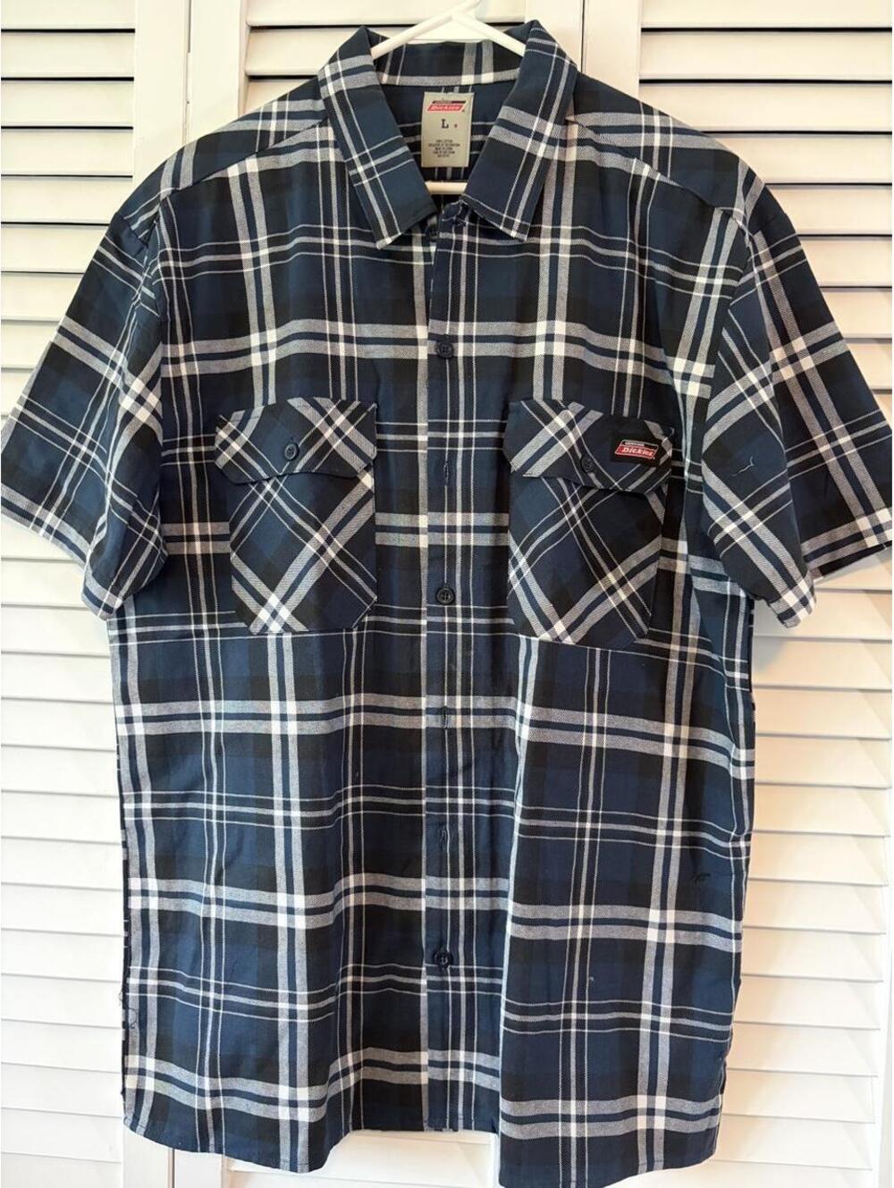 Dickies Men's Navy and Blue Shirt